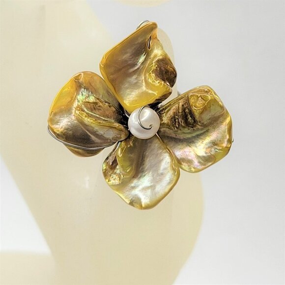 Yellow Genuine Pearl Bead Ring Asymmetric Flower Adjustable Band Ring - Picture 5 of 11